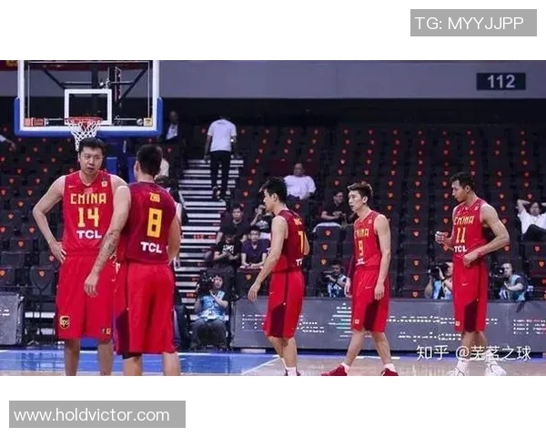 2013年男篮亚锦赛小组赛精彩对决伊朗队与韩国队的激烈较量回顾