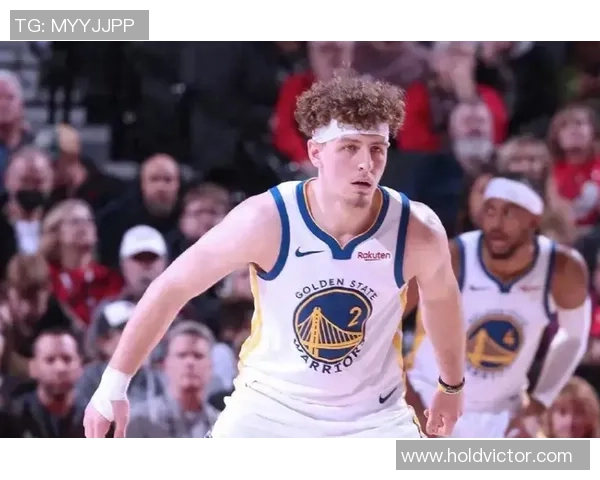 勇士汤普森狂砍37分战胜国王精彩比赛全程解说回顾 勇士汤普森狂砍37分战胜国王精彩比赛全程解说回顾